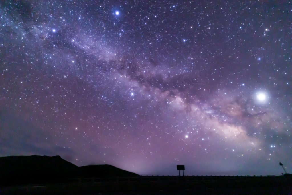 北海道の星空スポット知床峠では霧が晴れれば肉眼ではっきりと天の川が見える！ | 週末絶景カメラマンゆーの日記